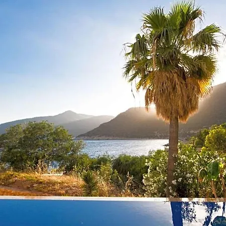 Villa Sleeps 8 Pool Air Con Wifi Kalkan