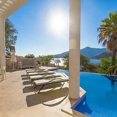 Sleeps 8 Pool Air Con Wifi Kalkan